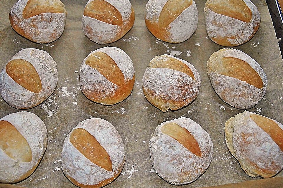Dinkelbrötchen Dinkelbrötchen