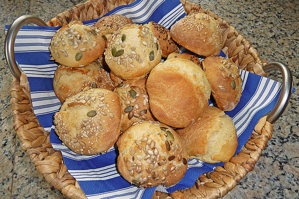 Dinkelbrötchen Dinkelbrötchen