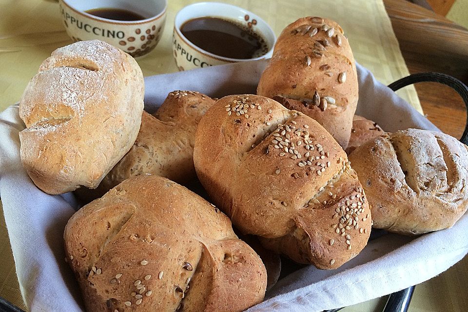 Dinkelbrötchen Dinkelbrötchen