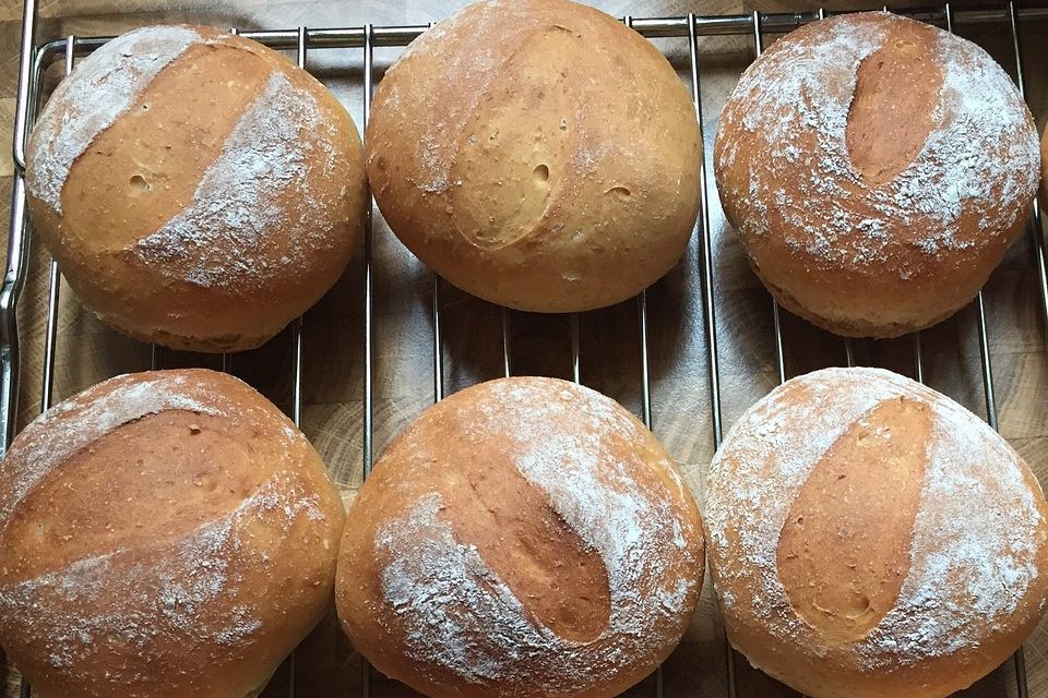 Dinkelbrötchen Dinkelbrötchen