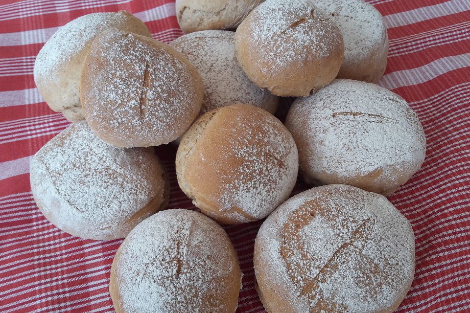 Dinkelbrötchen Dinkelbrötchen