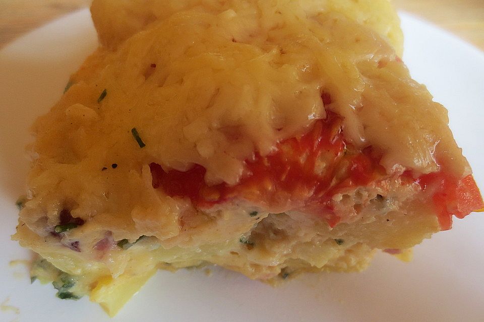 Kartoffelauflauf mit Tomaten Kartoffelauflauf mit Tomaten