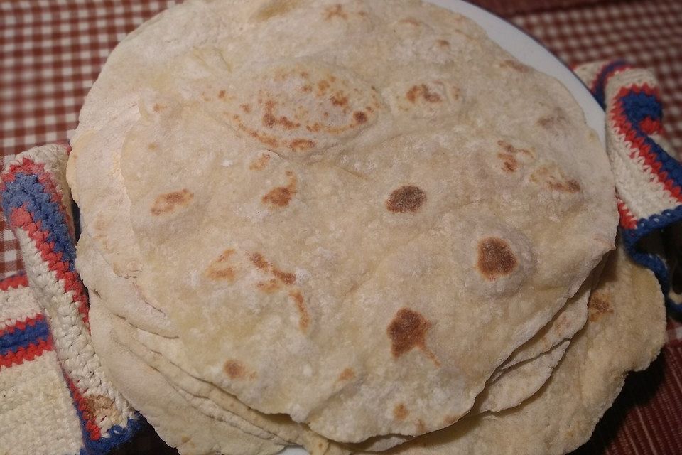 Tortillas aus Weizenmehl