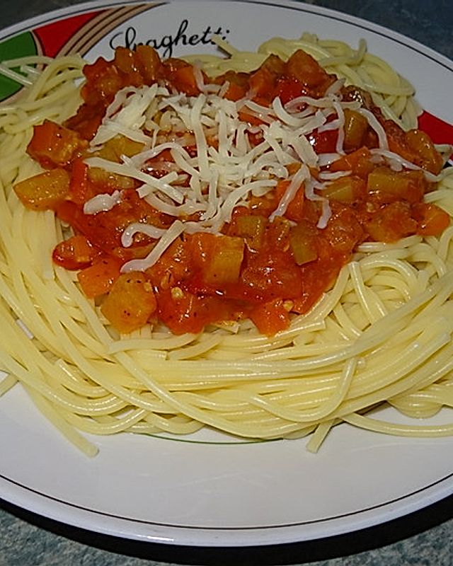 Tomaten - Zucchini - Möhren - Sauce