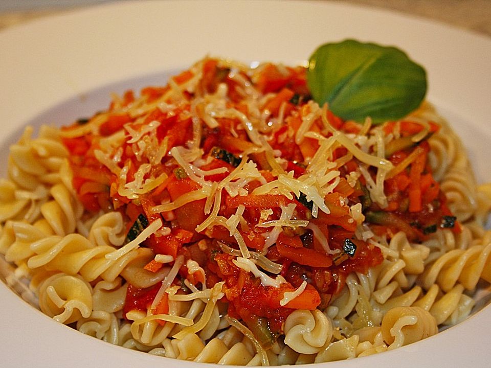 Tomaten - Zucchini - Möhren - Sauce von iris75 | Chefkoch