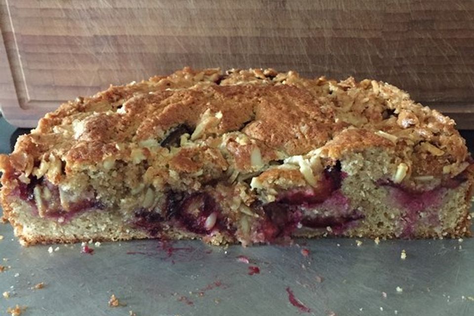 Mandel - Knusperkuchen mit  Zwetschgen