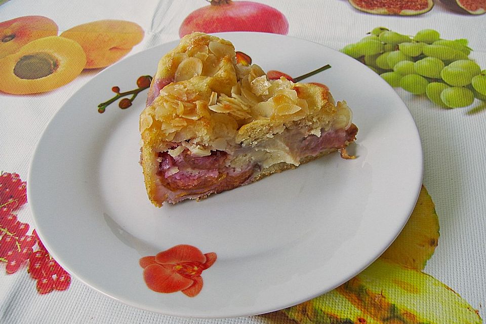 Mandel - Knusperkuchen mit  Zwetschgen