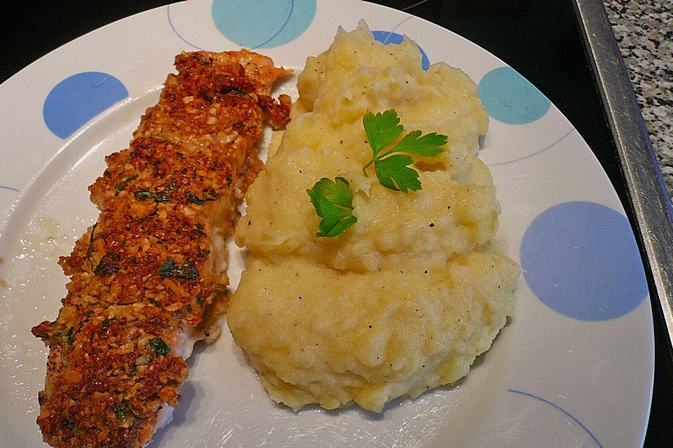 Wildlachsfilet mit Walnusskruste