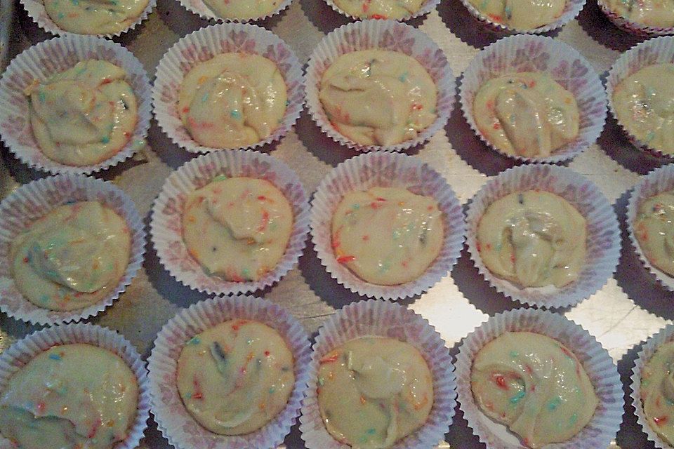 Konfetti - Kuchen Konfetti - Kuchen