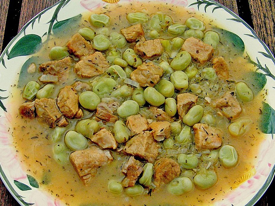 Zwiebelgulasch mit dicken Bohnen von LadyLily| Chefkoch