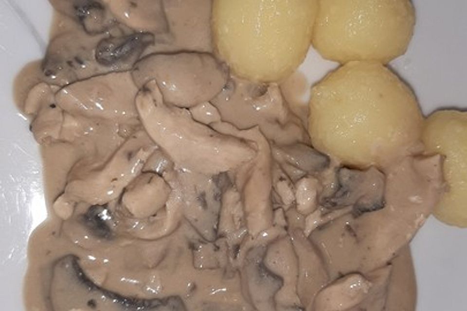 Putengeschnetzeltes mit Champignons