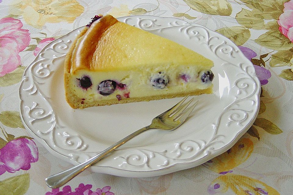 Käsekuchen mit Heidelbeeren von Sarah