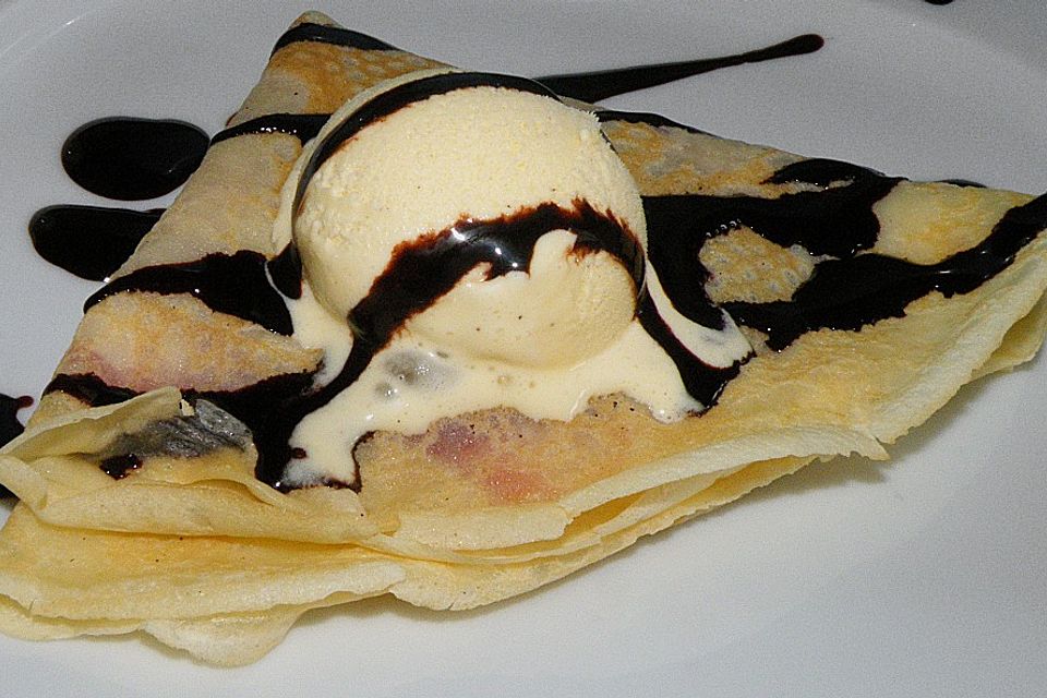 Crêpes mit Nuss - Nougat - Creme