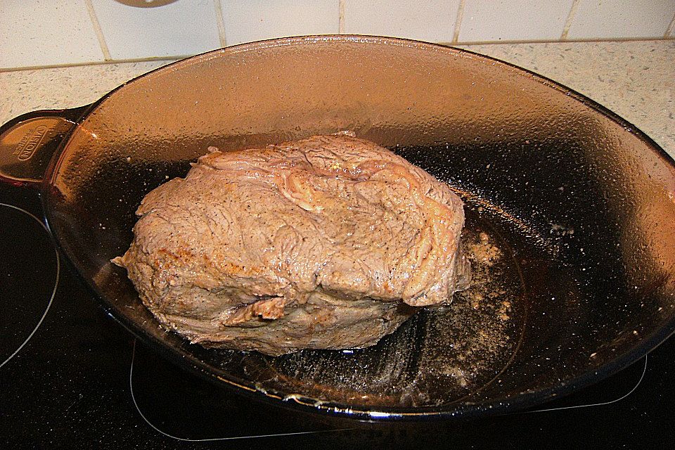 Rinderbraten mit Senf - Kräuter - Kruste