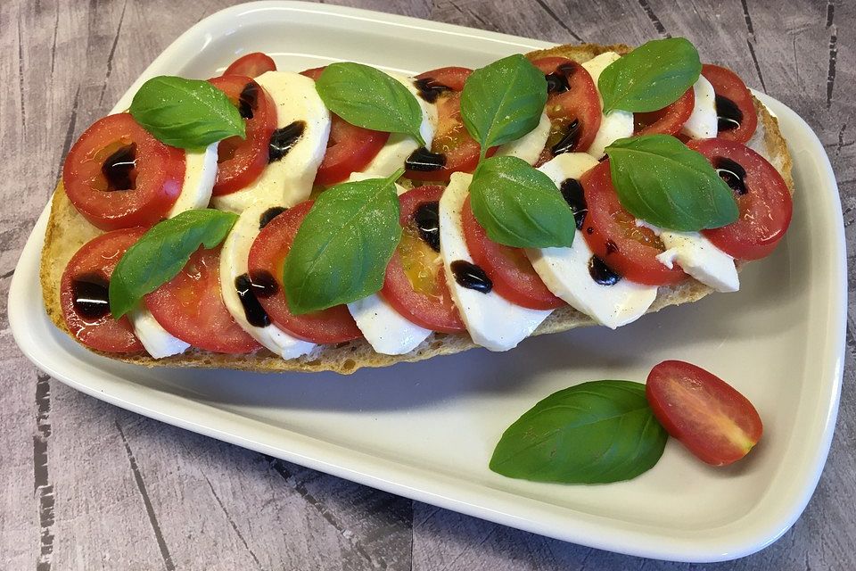 Ciabatta Caprese