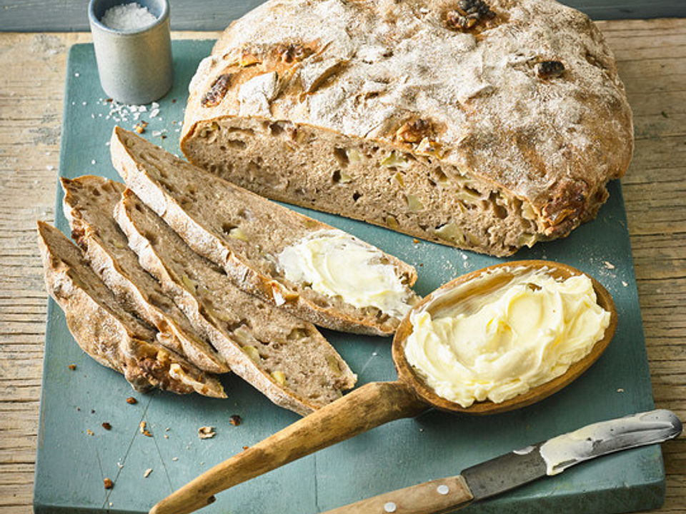 Apfel - Walnuss - Brot von kathawillwas| Chefkoch