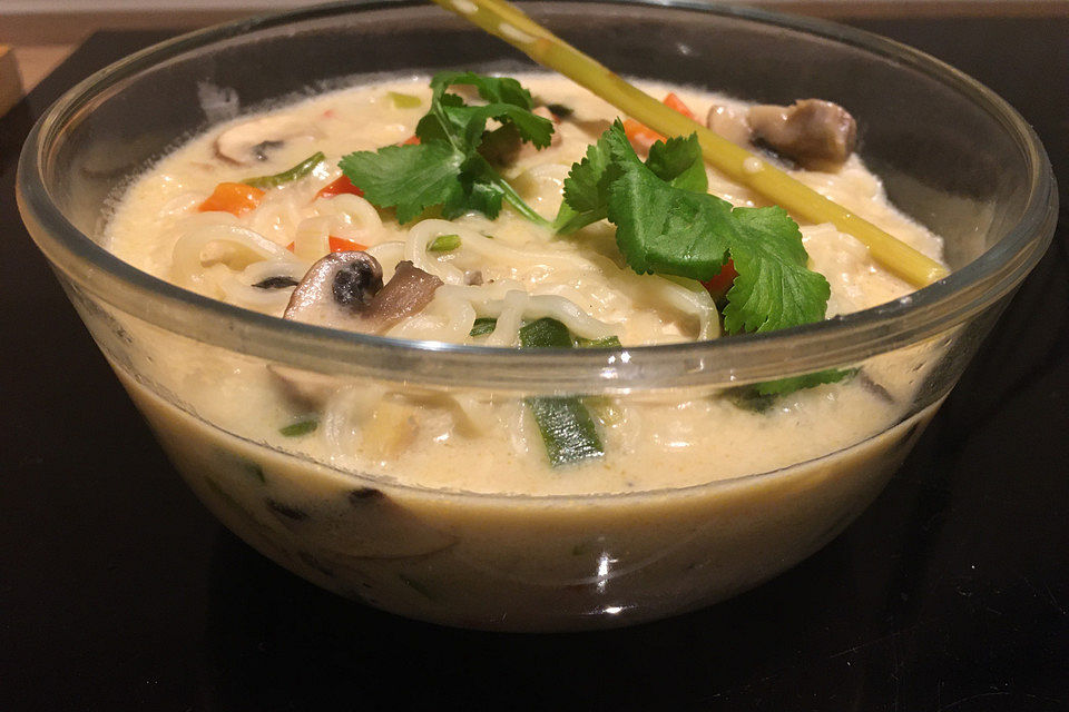 Thai - Kokos - Suppe