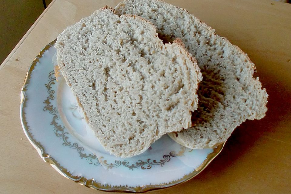 Brot mit Grünem Tee und Kefir