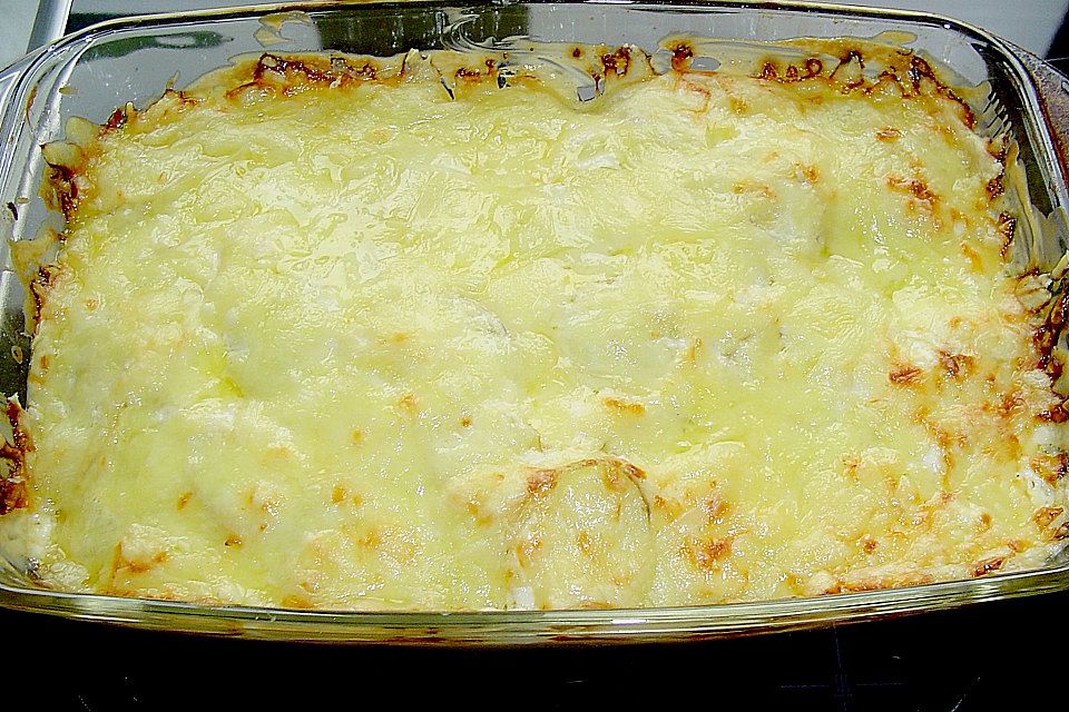 Fischauflauf mit Kartoffeln und Tomaten