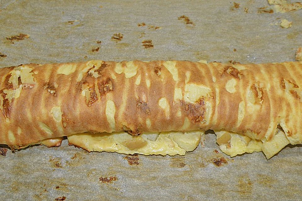 Rosinenkinds schlanker Eierpfannkuchen aus dem Backofen