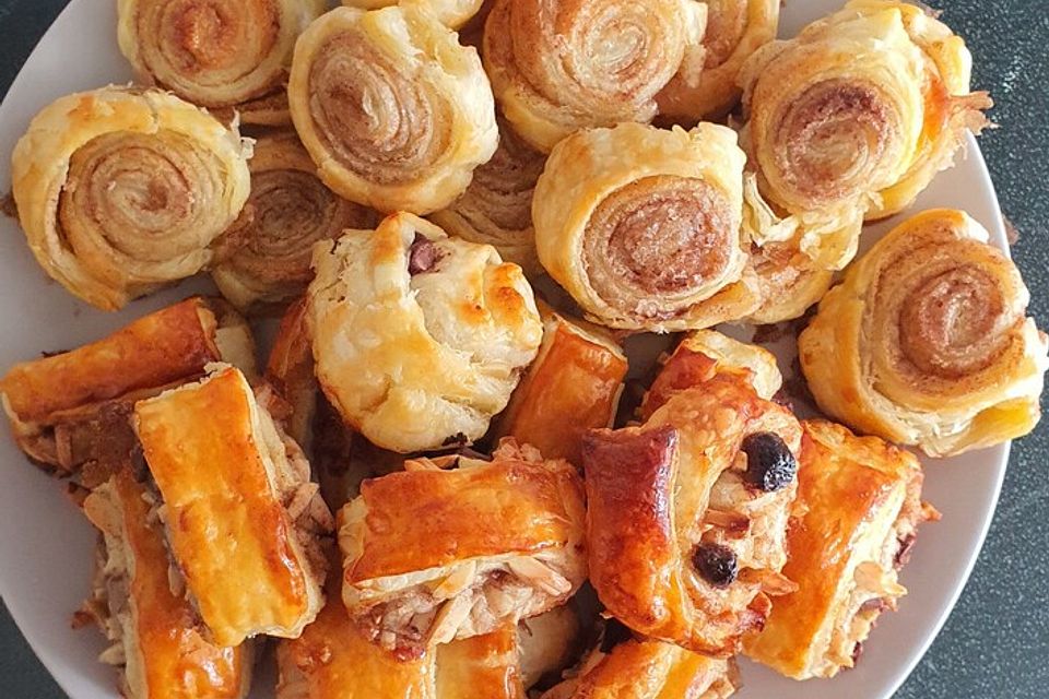 Zimtschnecken aus Blätterteig Zimtschnecken aus Blätterteig