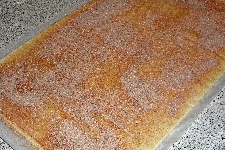 Zimtschnecken aus Blätterteig Zimtschnecken aus Blätterteig
