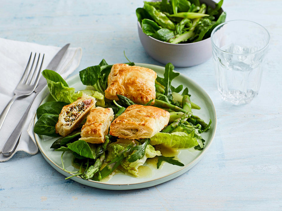 Blätterteigtäschchen mit Spargel - Prosciutto - Mascarpone - Füllung ...
