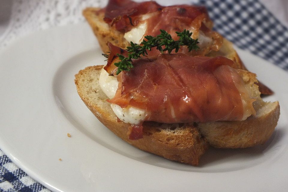 Ziegenkäse - Schinken - Crostini