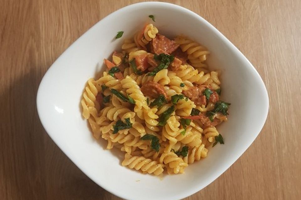 Pasta mit Chorizo - Zwiebel - Sauce