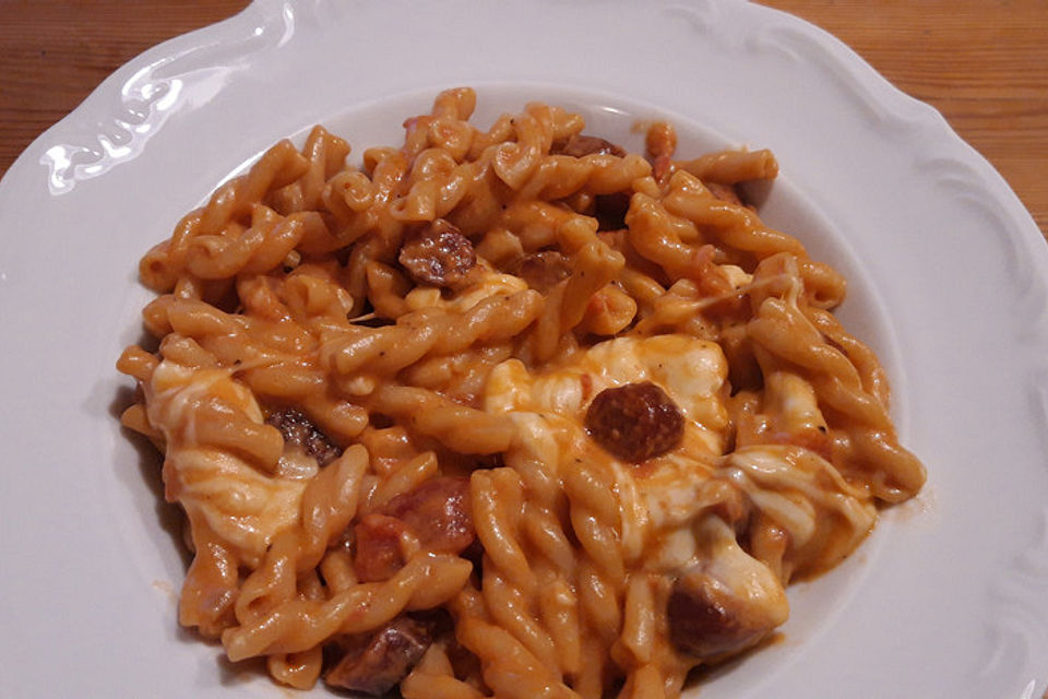 Pasta mit Chorizo - Zwiebel - Sauce