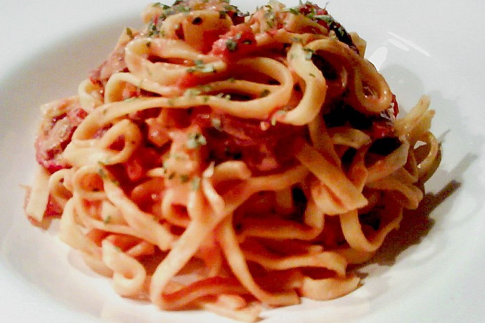 Pasta mit Chorizo - Zwiebel - Sauce