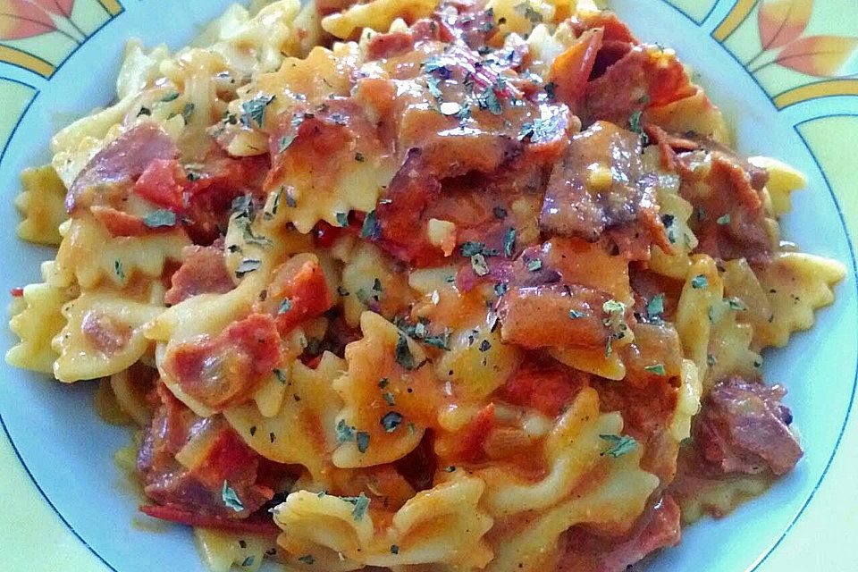 Pasta mit Chorizo - Zwiebel - Sauce