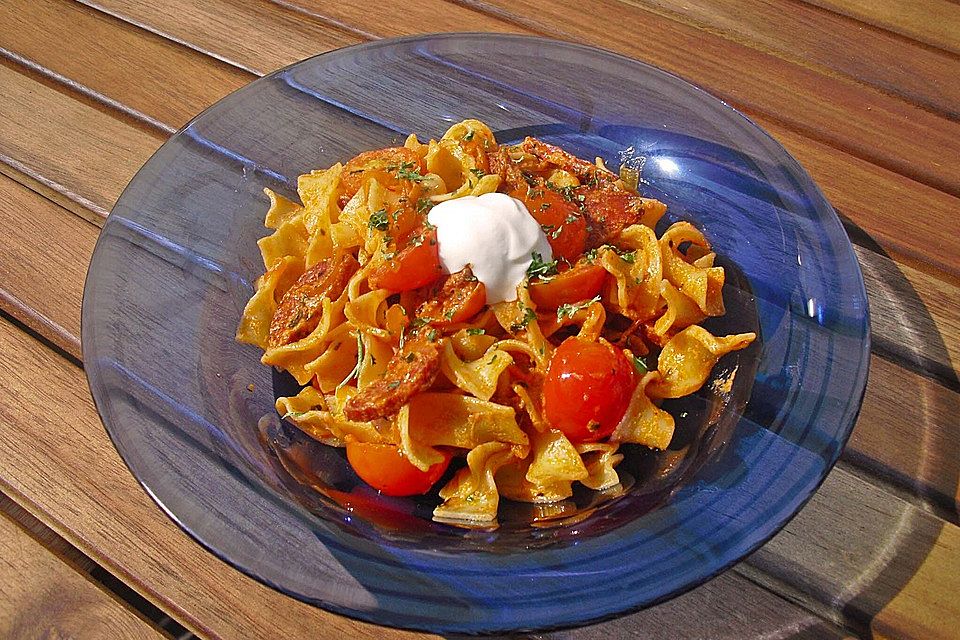 Pasta mit Chorizo - Zwiebel - Sauce