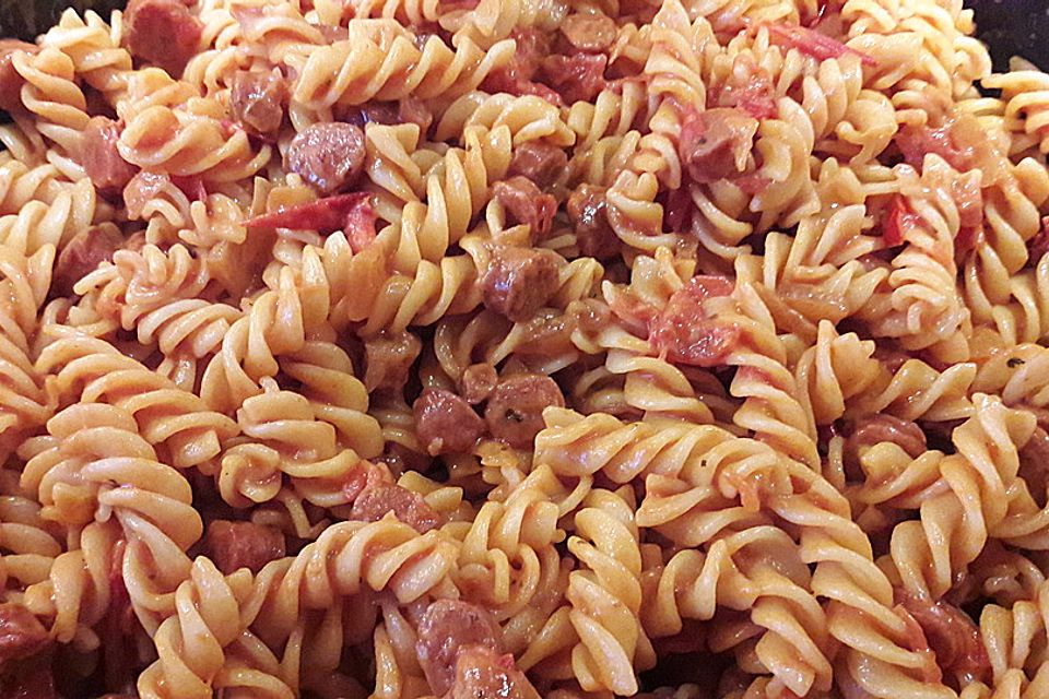 Pasta mit Chorizo - Zwiebel - Sauce