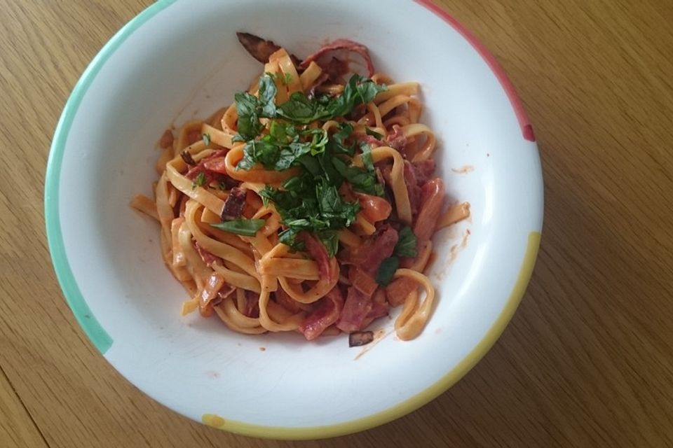 Pasta mit Chorizo - Zwiebel - Sauce