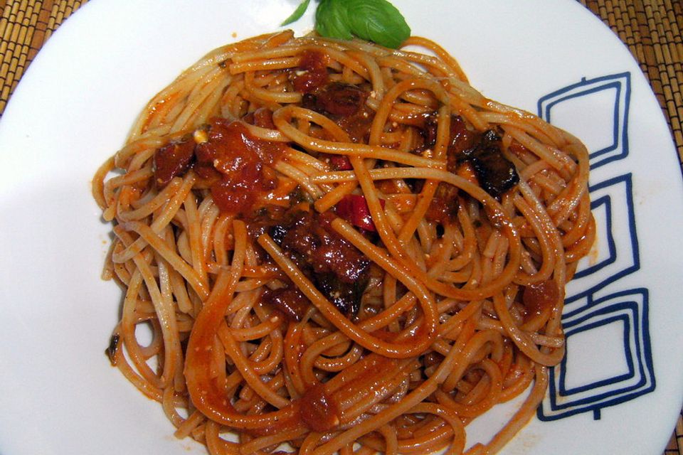 Pasta mit Chorizo - Zwiebel - Sauce