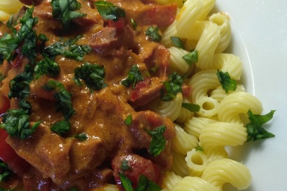 Pasta mit Chorizo - Zwiebel - Sauce