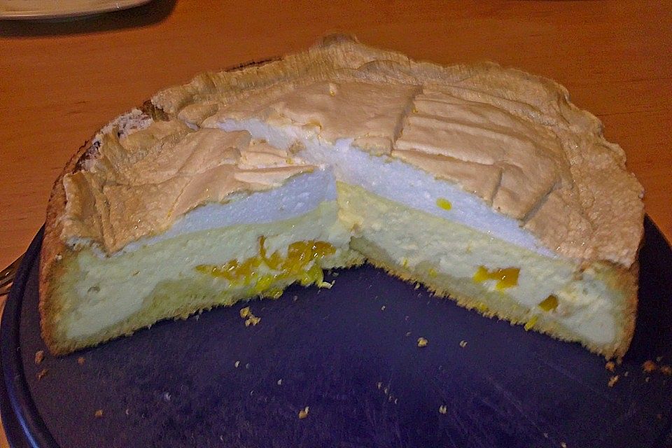 Mandarinen - Quark - Kuchen mit Baiserhaube