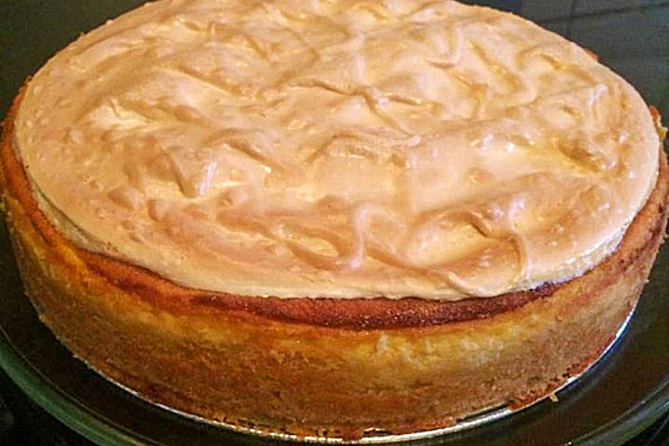 Mandarinen - Quark - Kuchen mit Baiserhaube