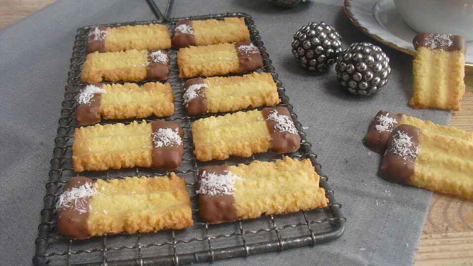 Spritzgebäck mit Kokos von jolschen Spritzgebäck mit Kokos von jolschen