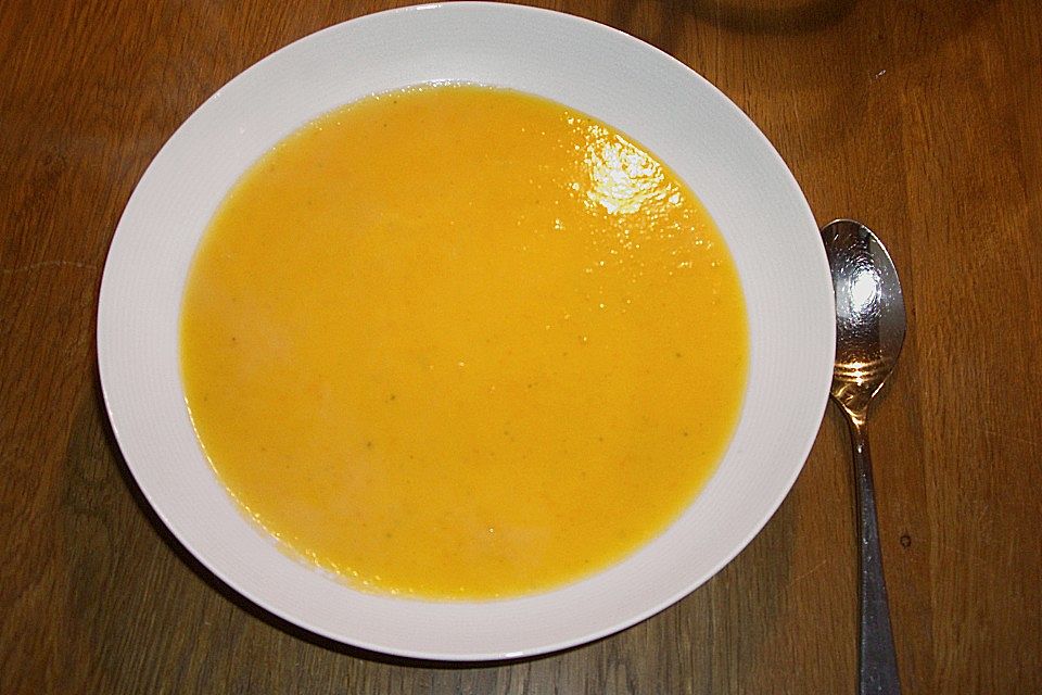 Karotten - Orangen - Cremesuppe ohne Sahne