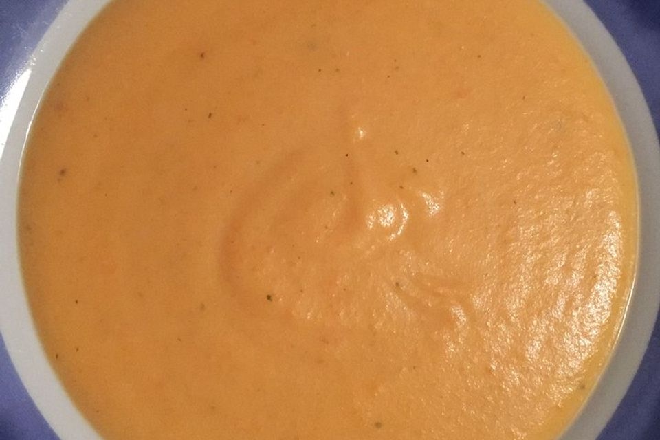 Leckere Kartoffel - Möhren - Suppe