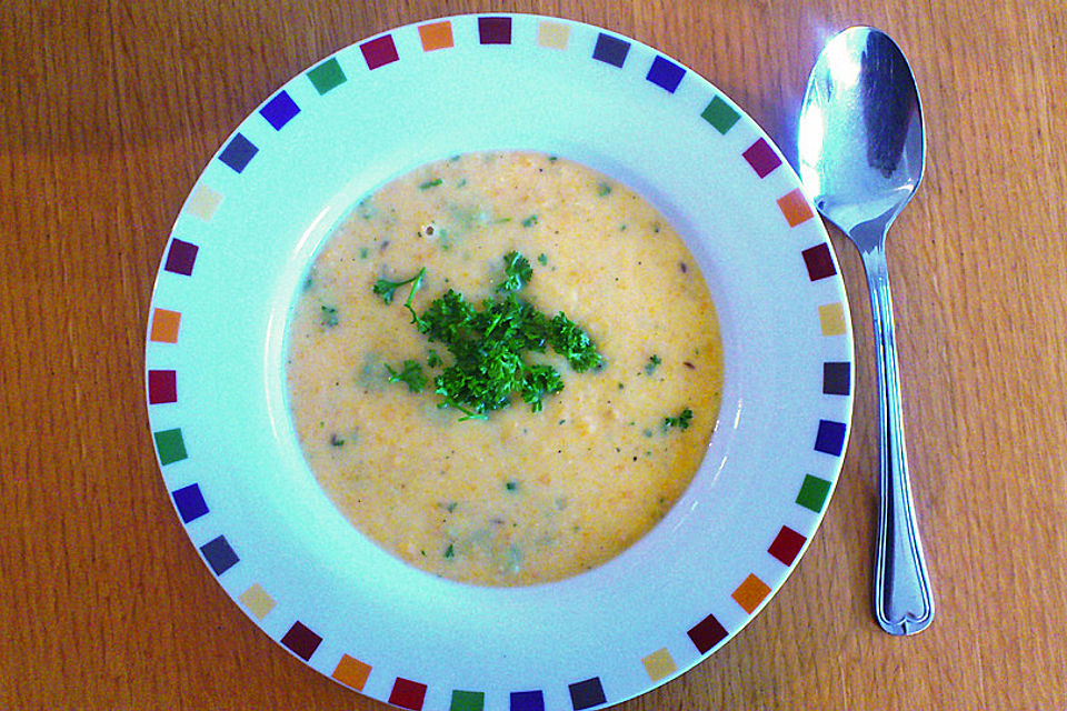 Leckere Kartoffel - Möhren - Suppe