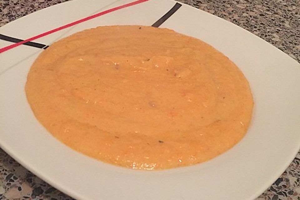 Leckere Kartoffel - Möhren - Suppe