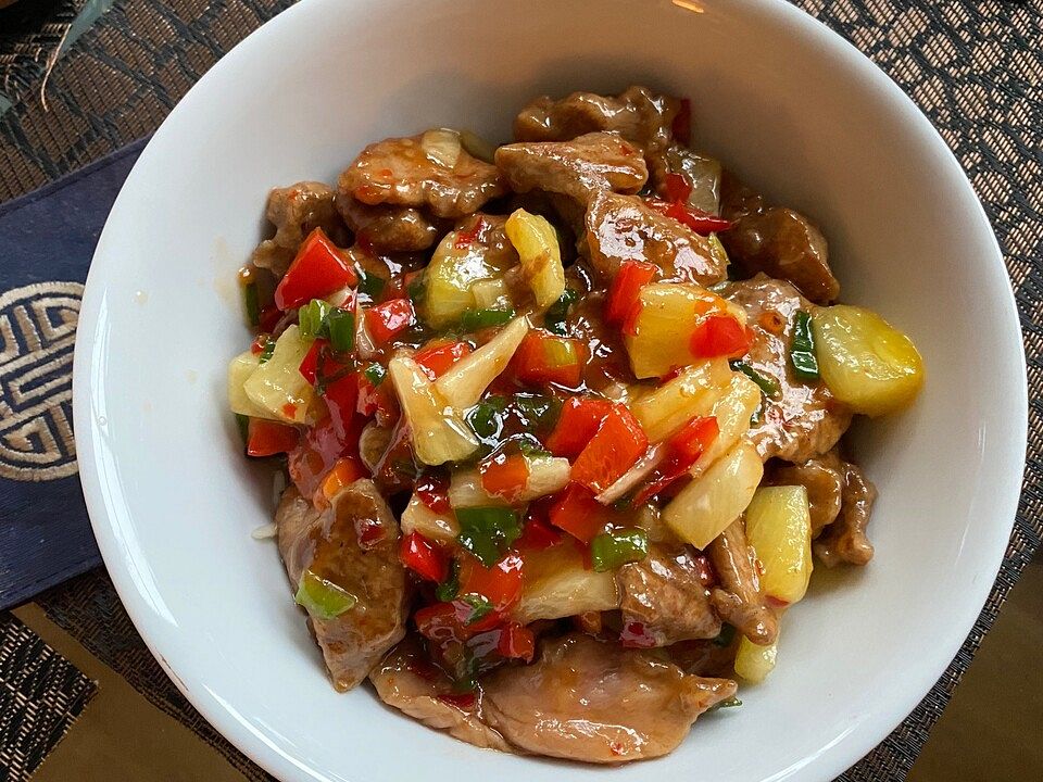 Schweinefilet süß - sauer mit frischer Ananas von kipo32| Chefkoch