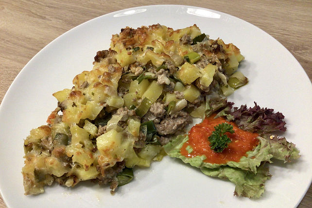 Kartoffelauflauf mit Lauch und Hackfleisch von powerstar2001| Chefkoch