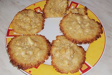 White Chip Macadamia Nut Cookies