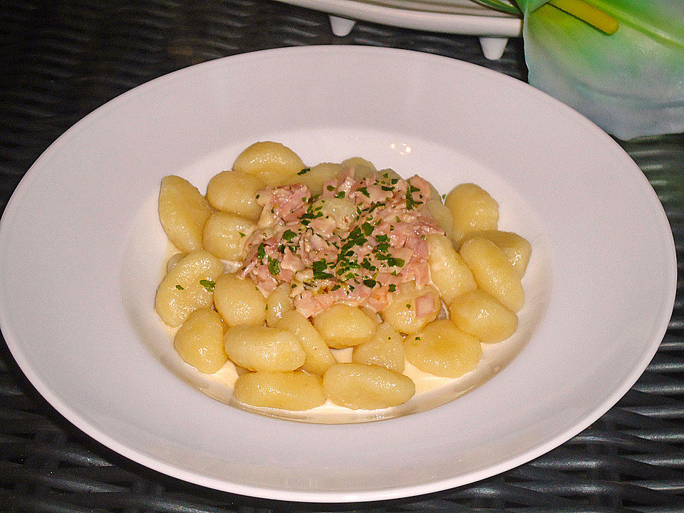 Gnocchi mit Schinken - Sahne - Soße von ladymadonna1982| Chefkoch