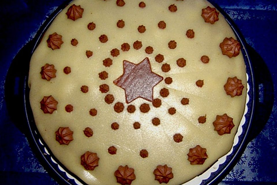 Weihnachts - Amarettotrüffeltorte