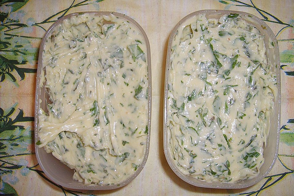 Kräuterbutter